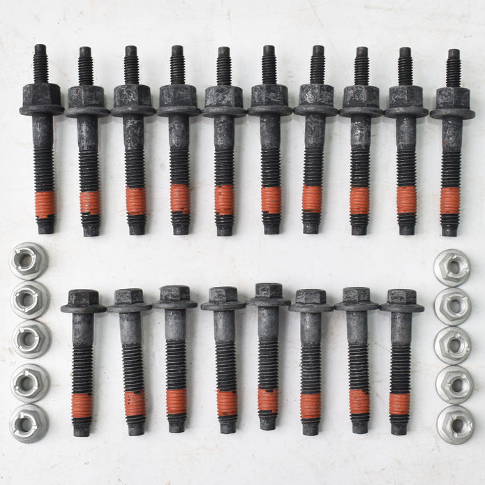 TREXCAR TLZKIT-046 5.7L HEMI V8 Master Kit - TTY Exhaust Manifold Bolts and Studs Detail